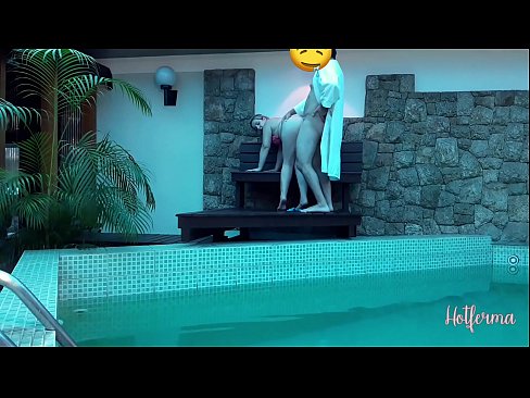 ❤️ Bulla ancillam ad piscinam invitat, sed fervido resistere non potuit ad nos la.wassell.ru