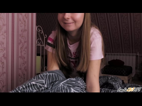 ❤️ Blondie sugit eam BFF est penitus et accipit Cum in ore suo ad nos la.wassell.ru
